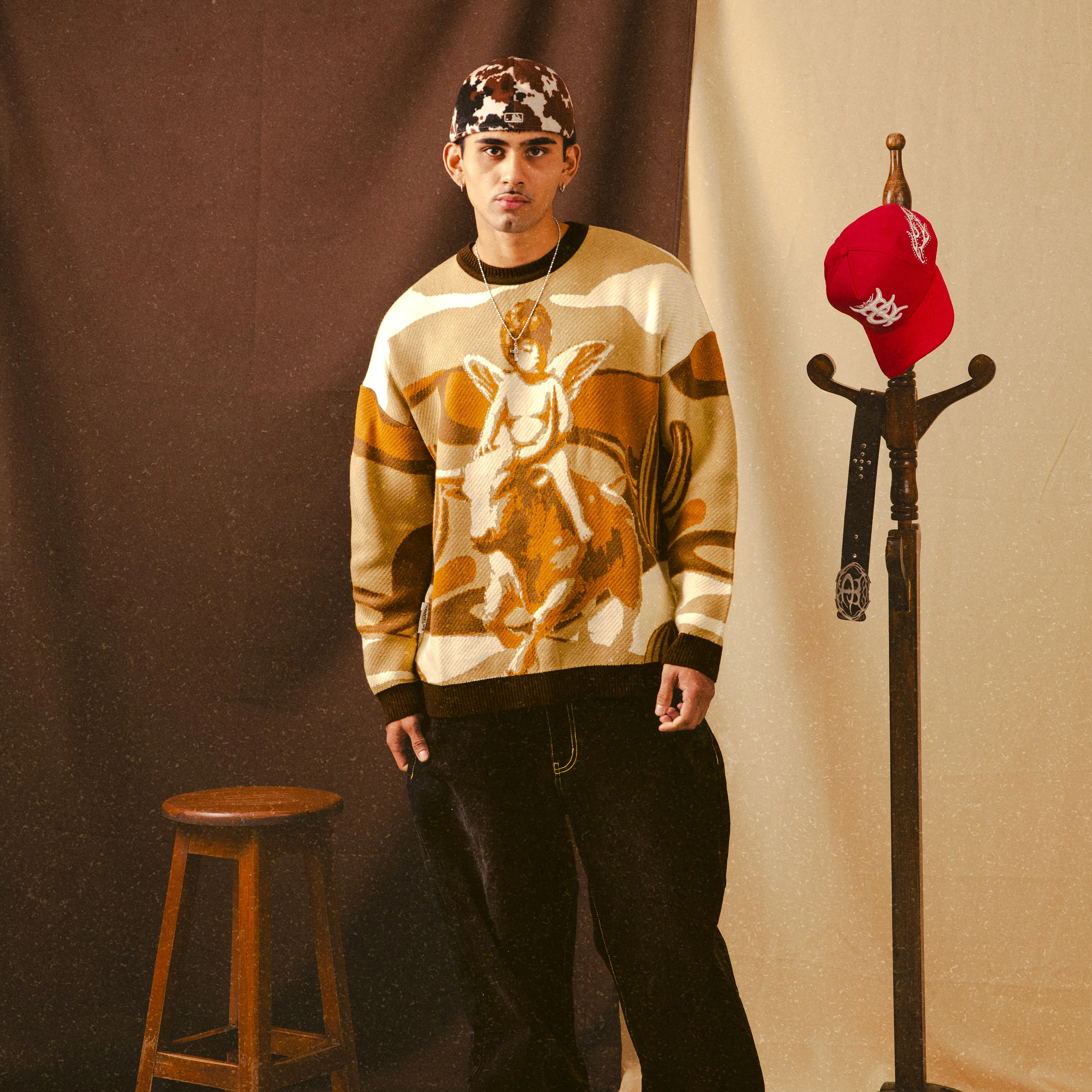 CL X THORO SWEATER - Image 8