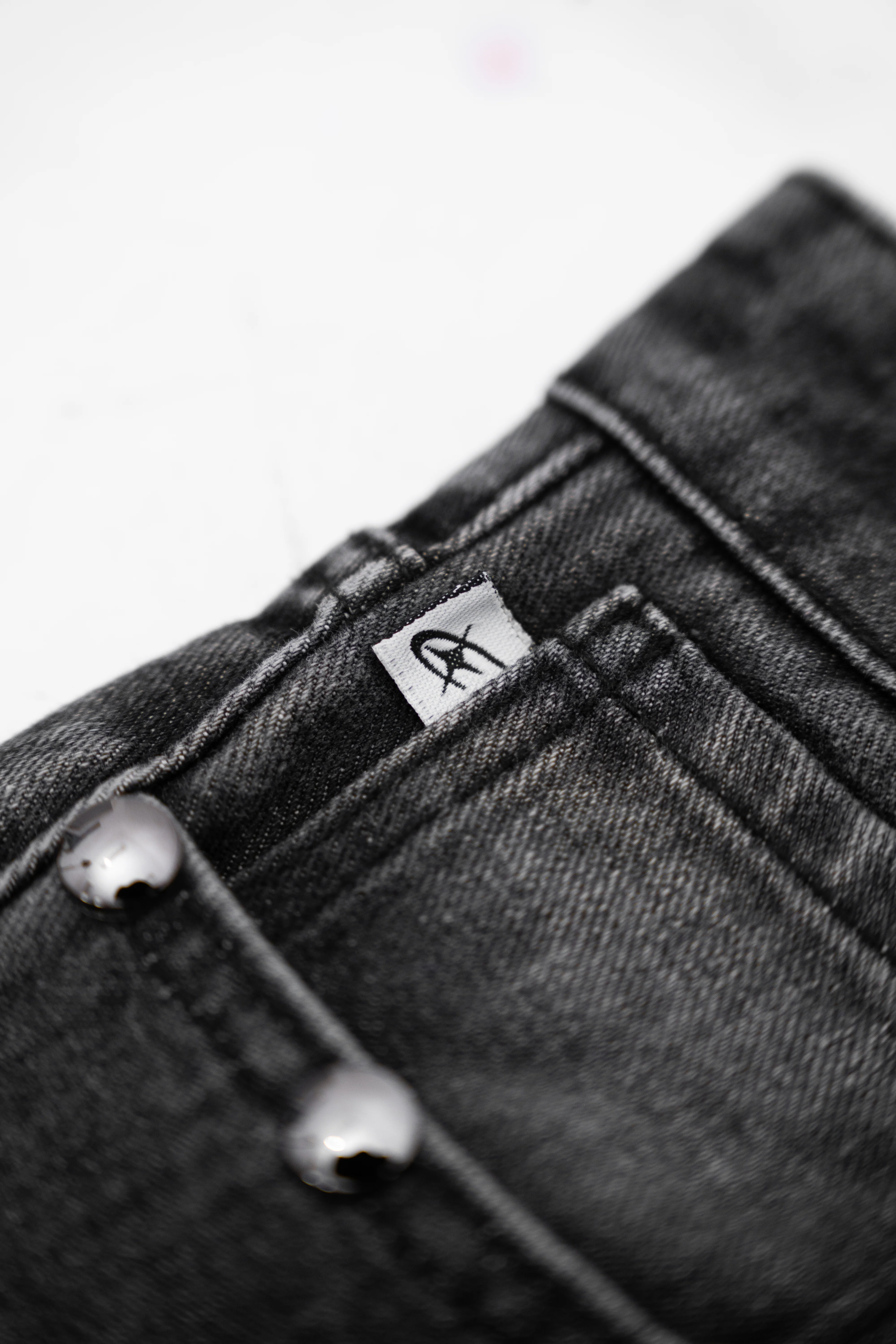 GOTHIC BLACK FLARED JEANS - Image 5