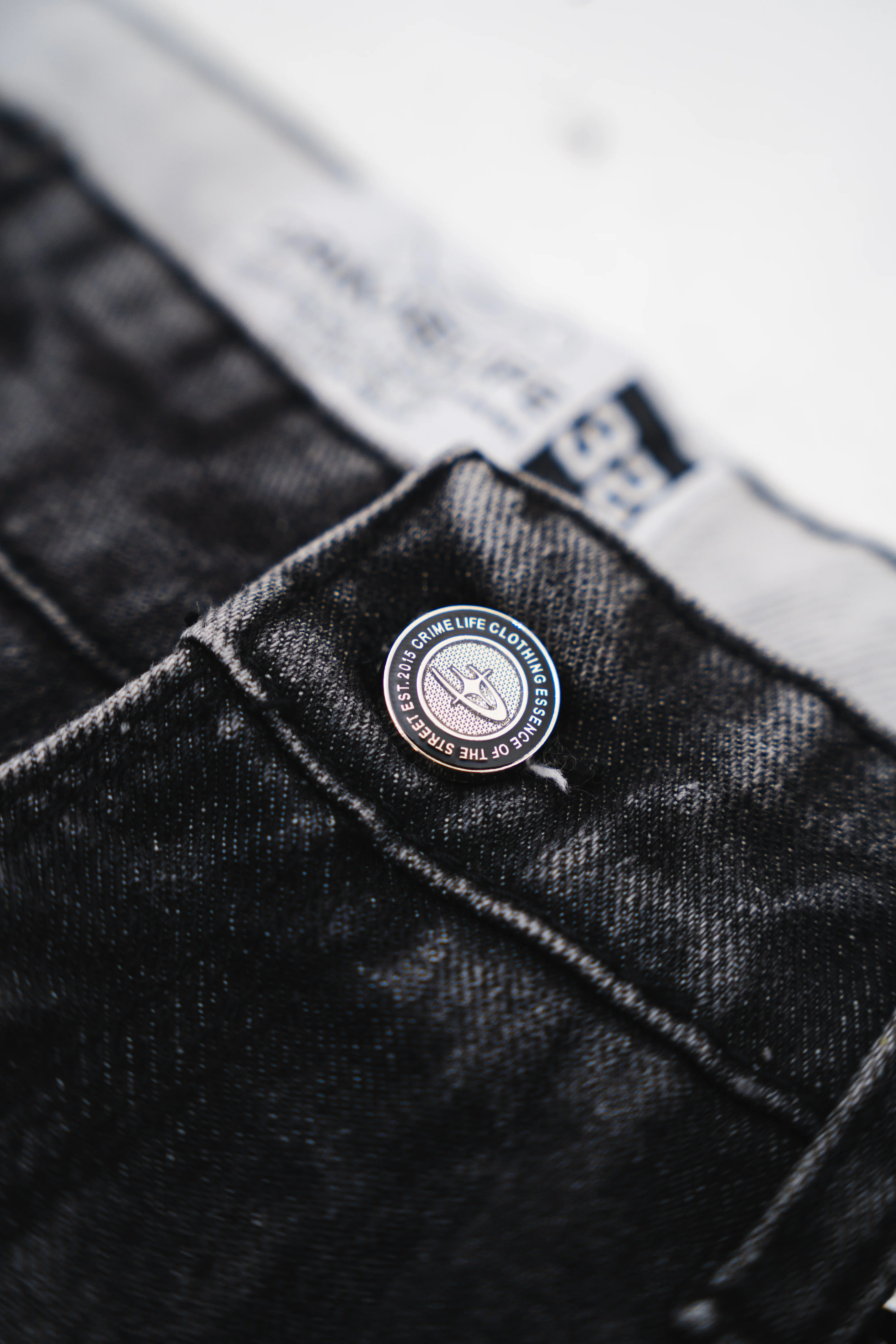 GOTHIC BLACK FLARED JEANS - Image 6