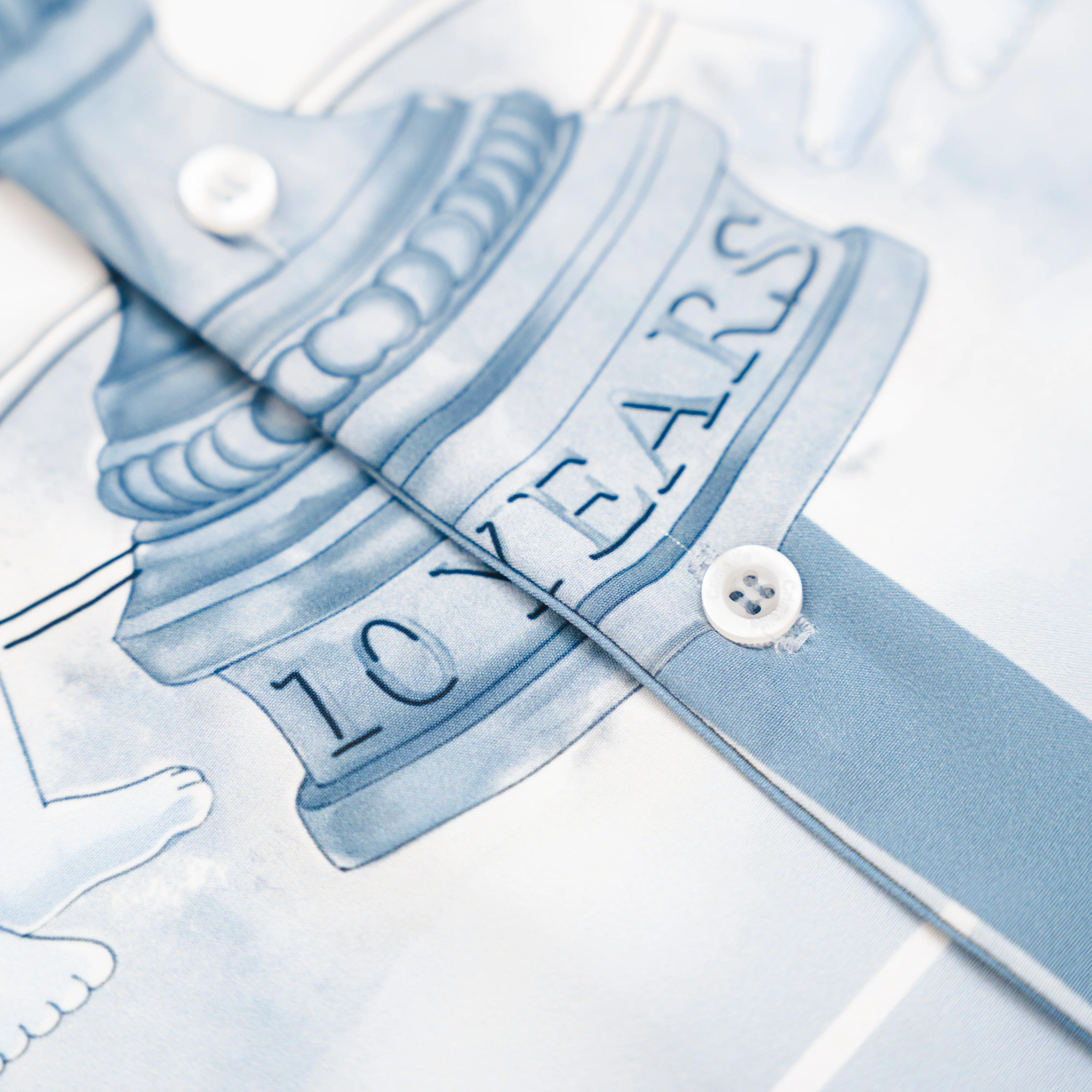 HEAVENLY TROPHY SHIRT - Image 3